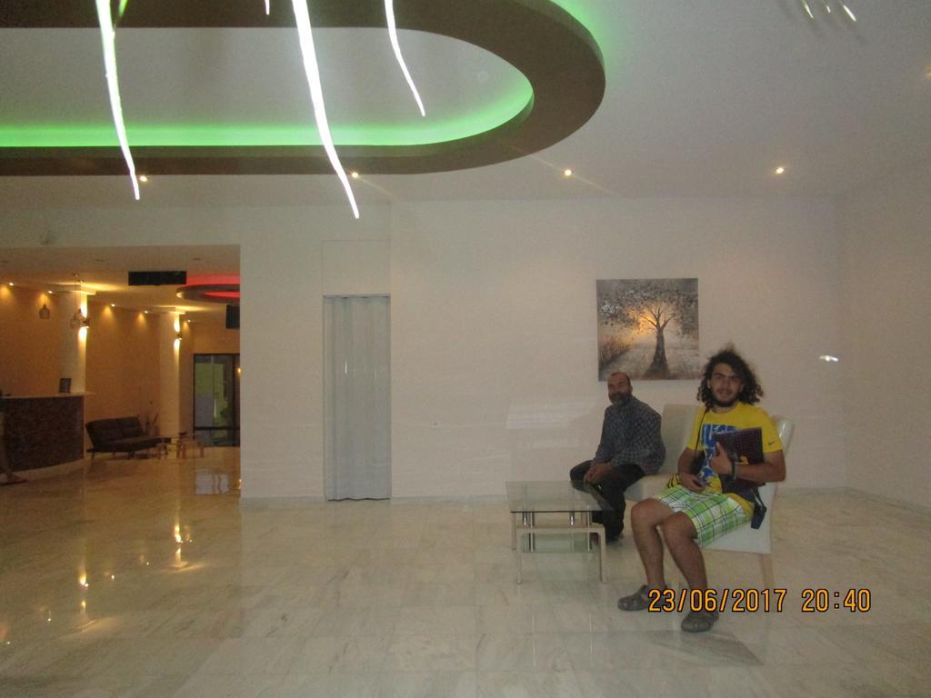 Saint Konstantin Beach Apartments Stegna Luaran gambar