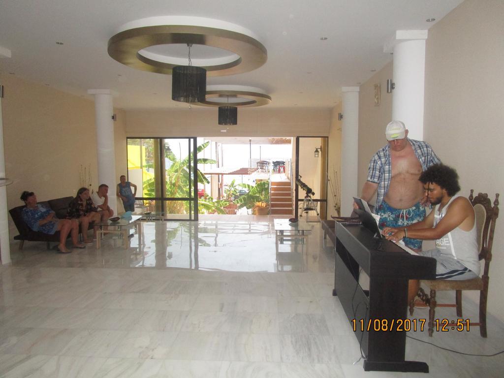 Saint Konstantin Beach Apartments Stegna Luaran gambar
